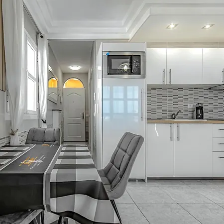 Апартаменти Tenerifeopenhome Ocean View Адехе